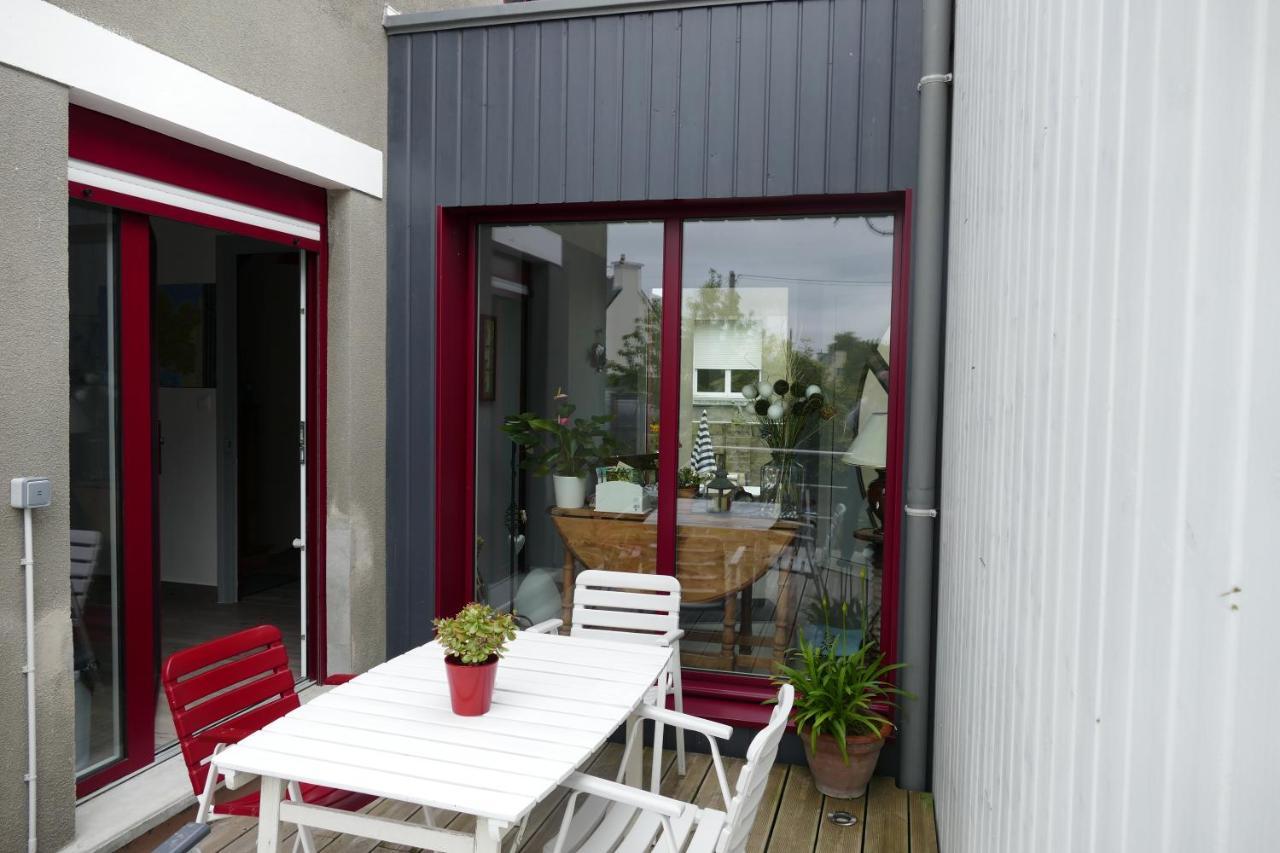 Chambres D'Hotes Chez Laure & Francois Пампол Екстериор снимка